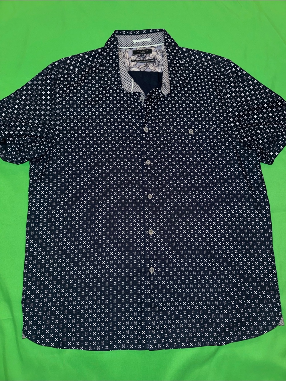 Ted Baker Navy Short-Sleeve Button-Down Shirt with White Geo Print
